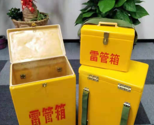 察布查尔玻璃钢雷管箱有哪些特点
